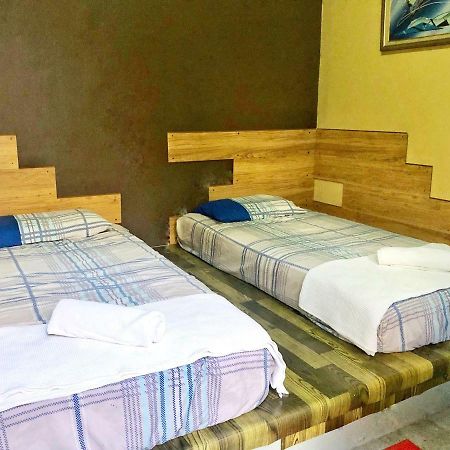 Kawan Kawan Guest House Malacca Ngoại thất bức ảnh