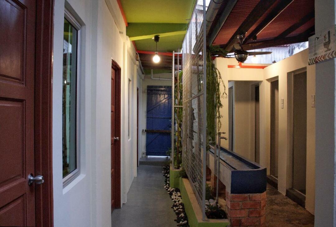 Kawan Kawan Guest House Malacca Ngoại thất bức ảnh